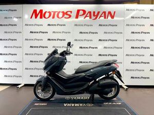 YAMAHA - NMAX