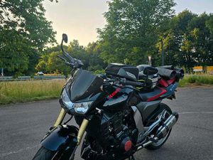 KAWASAKI MOTORRAD Z1000 ZRT00A