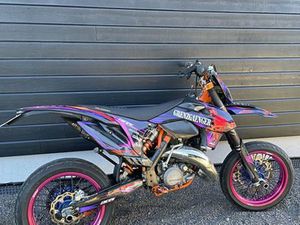 KTM 125 EXC SIX DAYS