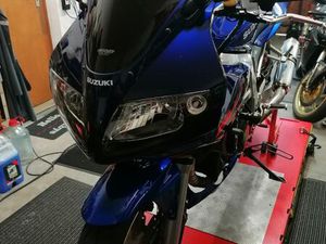 SUZUKI SV1000S