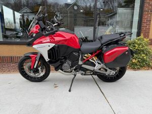 2022 DUCATI MULTISTRADA V4S