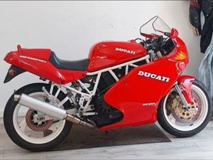 DUCATI 900 SS