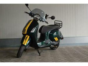 VESPA GTS300 SUPER SIXIES | 2020 | 3.379KM | — MOTOREN | PIAGGIO — MARKTPLAATS