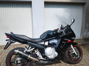 SUZUKI GSX650F
