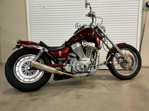 SUZUKI VS INTRUDER 1400