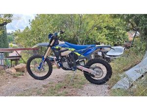 SHERCO FACTORY 300 CC 2T 2024 - 110H - PRÊTE À ROULER