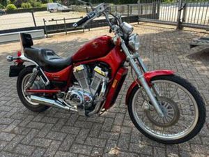 SUZUKI VS 800 INTRUDER 1993 ROOD CUSTOM CHOPPER 750 TWIN — MOTOREN | SUZUKI — MARKTPLAATS