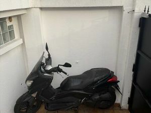 YAMAHA X-MAX 250 ABS FULL BLACK