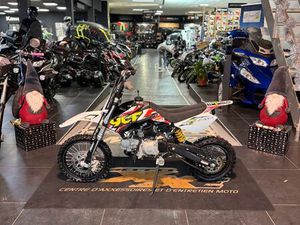 YCF 125 START M'ROAD MOTOS