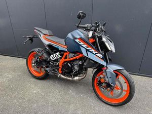 ② KTM - DUKE 390