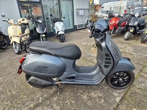 VESPA GTS 300 SUPERSPORT *HOCHWERTIGE ANBAUTEILE*