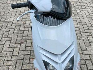 APRILIA LEONARDO 125 B196 RESTAURIERT