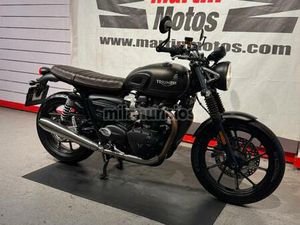 TRIUMPH - SPEED TWIN 900