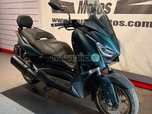 YAMAHA - XMAX 300