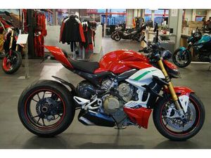DUCATI STREETFIGHTER V4S +6 CARBON EXTRAS +10 EXTRAS