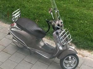 PRIMAVERA 2018 RUILEN MET MP3 KAN!! — SCOOTERS | VESPA — MARKTPLAATS