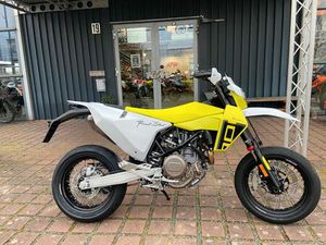 HUSQVARNA 701 SUPERMOTO MODELL 2026