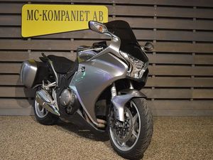 HONDA VFR1200FA ABS • 2010