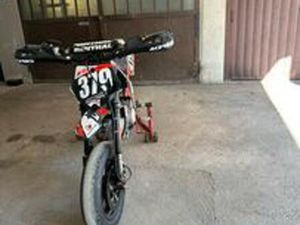 PIT BIKE YES 160 YX MOTARD