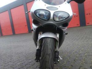 TRIUMPH DAYTONA 955I