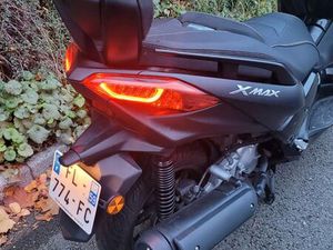 X-MAX IRON 125 YAMAHA