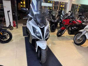 KYMCO XCITING 300 →