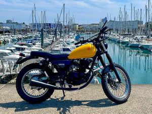 125 SUZUKI SCRAMBLER 18000 KMS MODÈLE UNIQUE