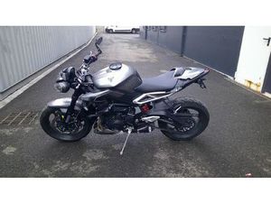 TRIUMPH STREET TRIPLE 765 R 2023 765 CM3 | MOTO ROADSTER | 6 614 KM | 13200 ARLES