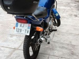 MOTO YAMAHA