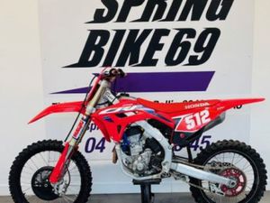 HONDA CRF 250 2023 250 CM3 | MOTO CROSS | 40 HR | ROUGE | 69400 LIMAS