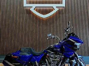 HARLEY-DAVIDSON TOURING ROAD GLIDE