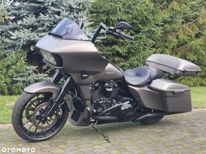 HARLEY-DAVIDSON TOURING ROAD GLIDE