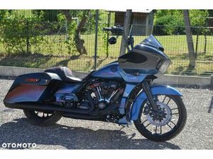 HARLEY-DAVIDSON TOURING ROAD GLIDE
