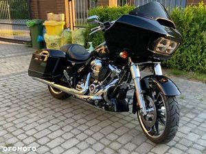 HARLEY-DAVIDSON TOURING ROAD GLIDE
