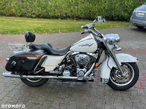 HARLEY-DAVIDSON TOURING ROAD KING