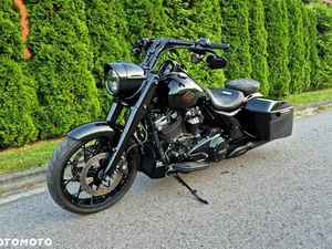 HARLEY-DAVIDSON TOURING ROAD KING