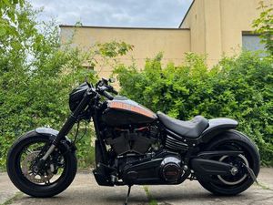 HARLEY-DAVIDSON SOFTAIL FXDR