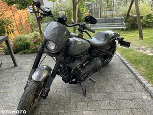 HARLEY-DAVIDSON SOFTAIL LOW RIDER