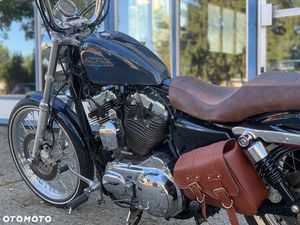 HARLEY-DAVIDSON SPORTSTER SEVENTY-TWO