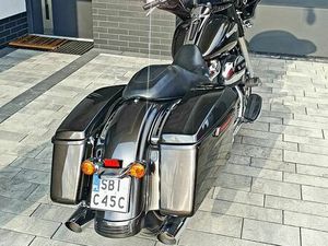 HARLEY-DAVIDSON TOURING STREET GLIDE
