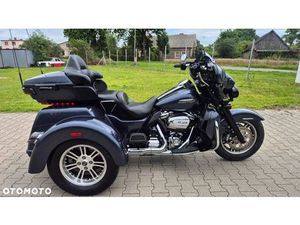 HARLEY-DAVIDSON TRI GLIDE