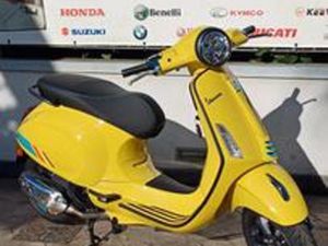VESPA PRIMAVERA 125