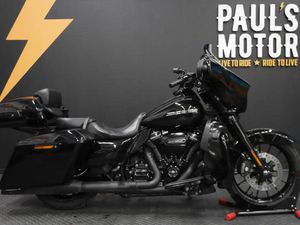 HARLEY-DAVIDSON STREET GLIDE SPECIAL FLHXS • 2018