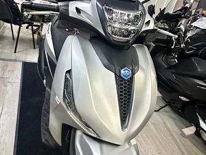 PIAGGIO BEVERLY 300HPE S 03.2023Г. →