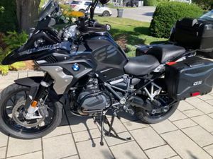 BMW R1250 GS TRIPLE BLACK 2021