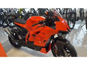 MOTO NEUVE: KTM 990 RC R