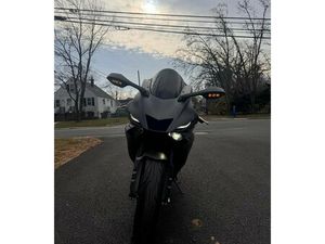 2018 YAMAHA YZF-R6