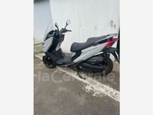 125 CITY 16 + TOP-CASE