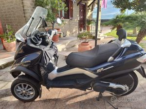 PIAGGIO MP3 400