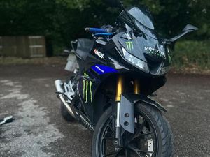 YAMAHA R125 SUPER SPORTS PETROL MANUAL EURO 4 (15 PS) 124 CC